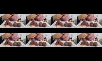Menikmati es krim viral bersama sama